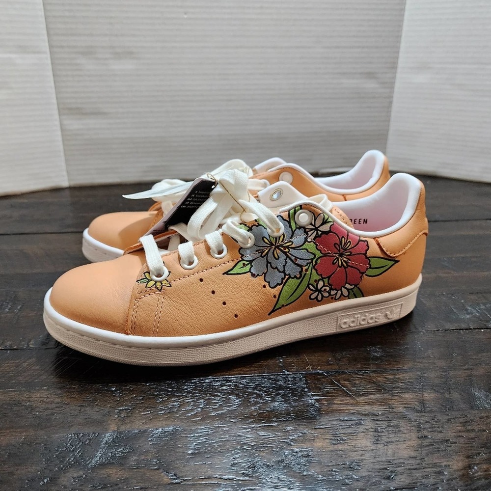 Adidas x Stan Smith Primegreen floral sneakers women's size 6 new! - Picture 3 of 9